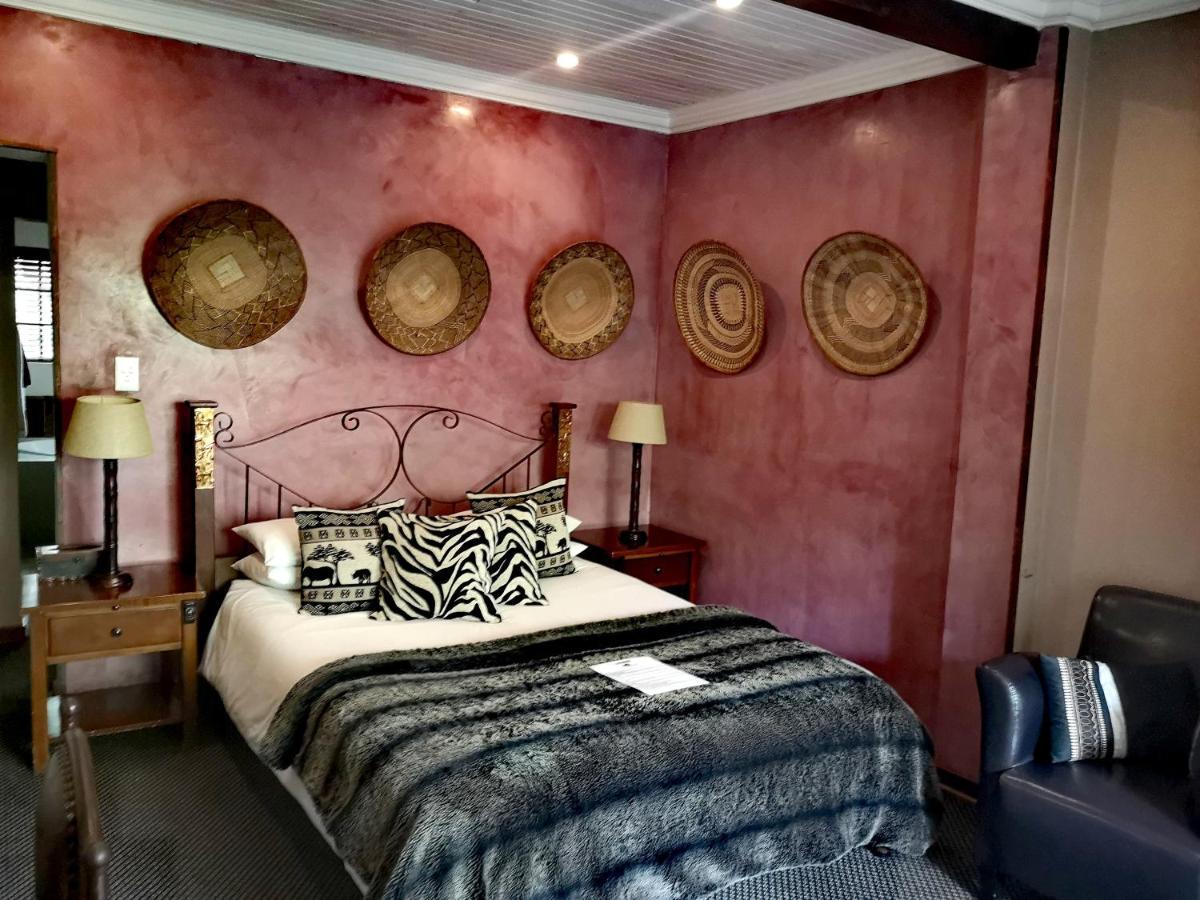 Cranberry Cottage Ladybrand Bagian luar foto